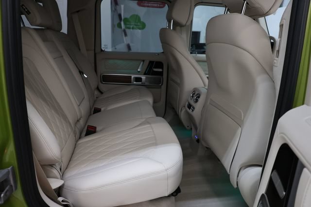 Used 2025 Mercedes-Benz G 63 AMG 4MATIC w/ AMG Offroad Package Pro image 98
