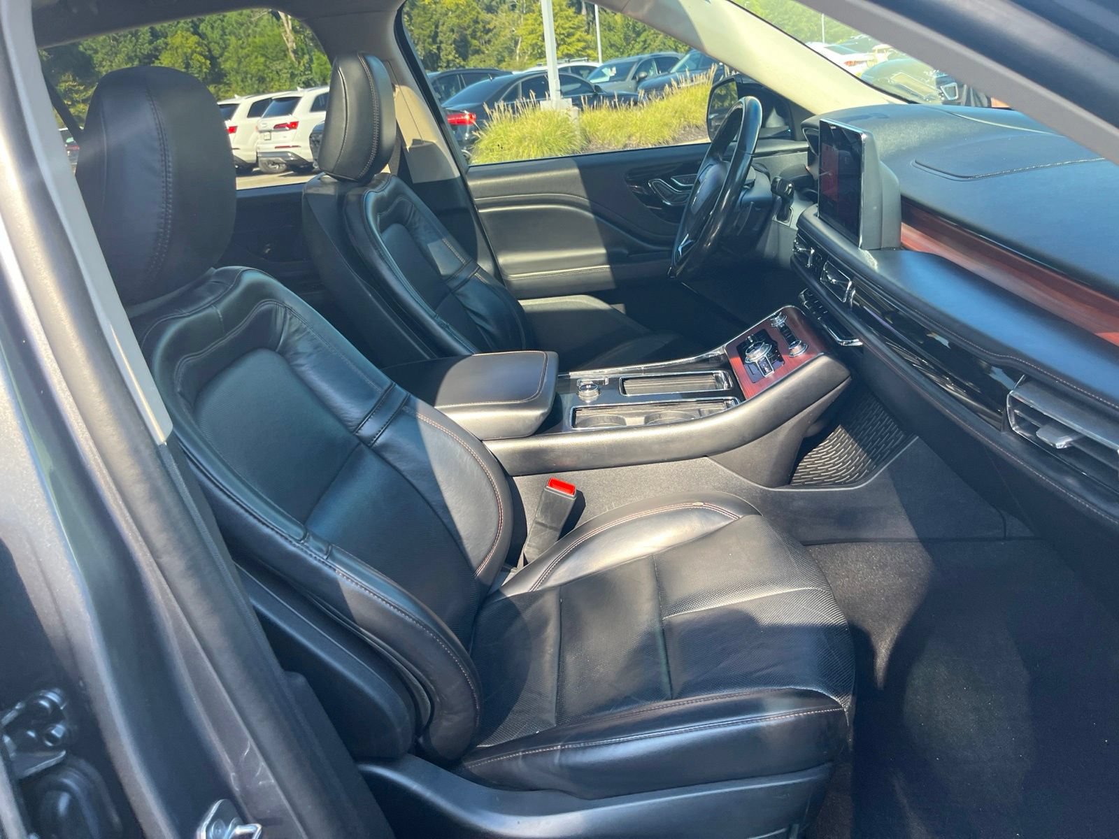 Used 2021 Lincoln Aviator Reserve RWD image 38