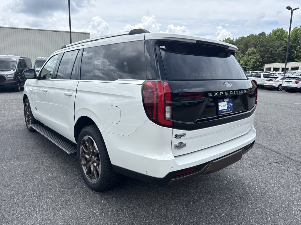 Used 2025 Ford Expedition Max King Ranch AWD/4WD image 5