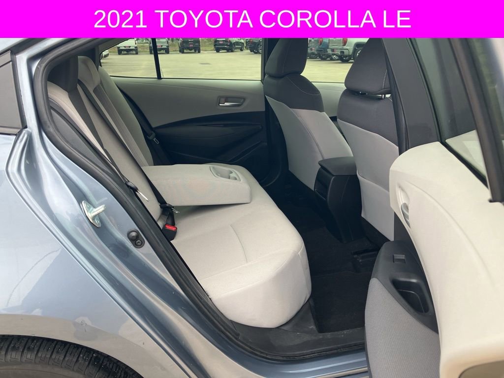 Used 2021 Toyota Corolla LE image 12