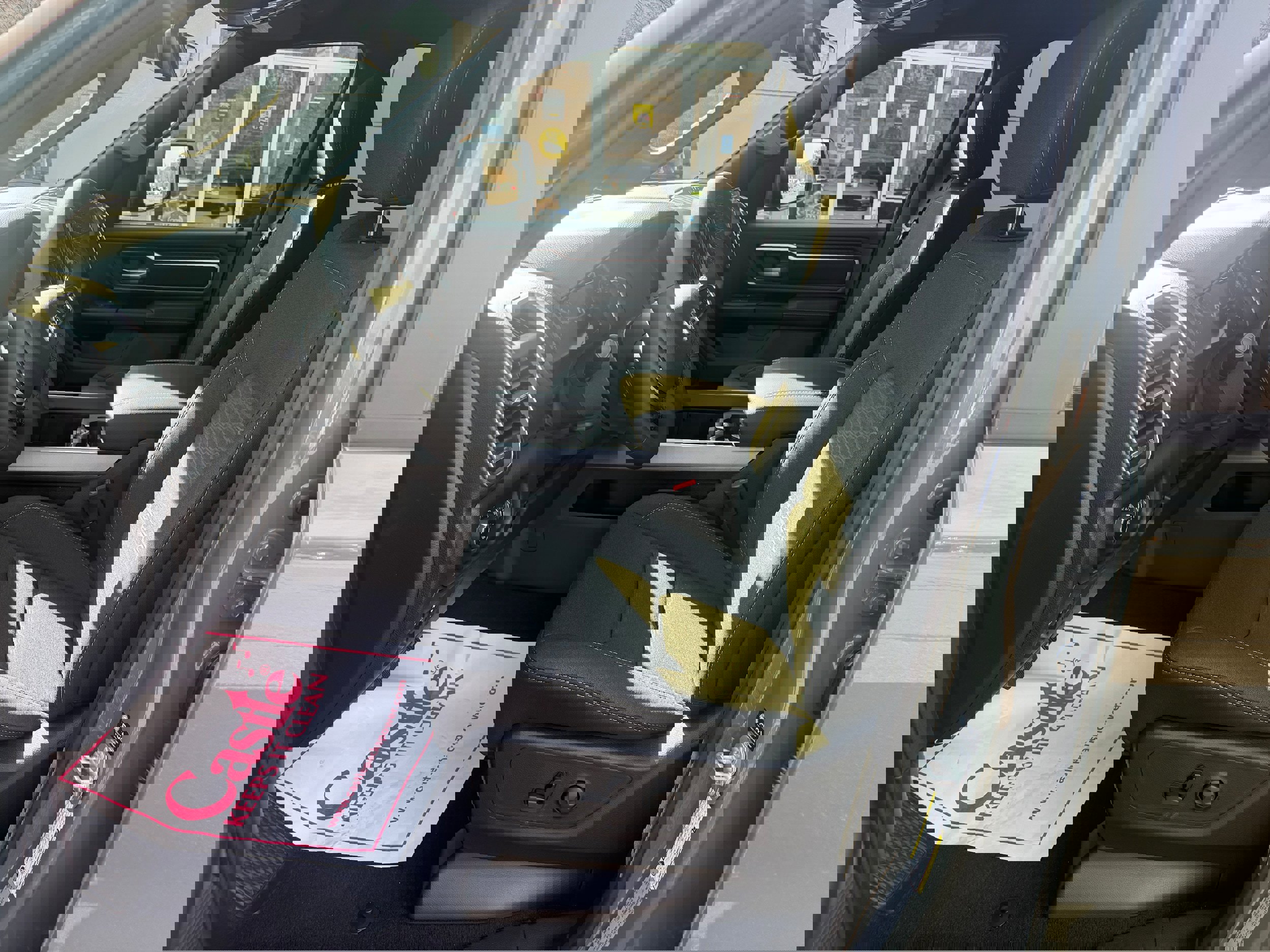 New 2026 RAM 1500 4x4 Crew Cab image 16