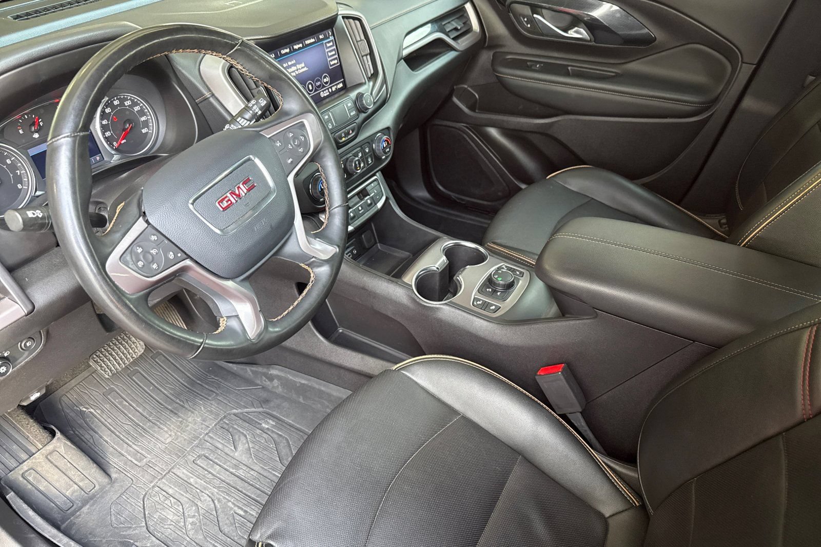 Used 2024 GMC Terrain AT4 w/ LPO, Floor Liner Package AWD/4WD image 9