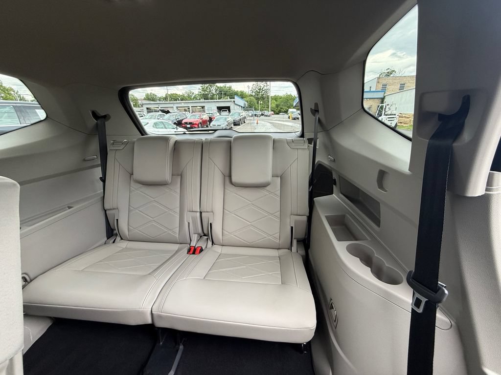 Used 2024 Volkswagen Atlas SE AWD/4WD image 27