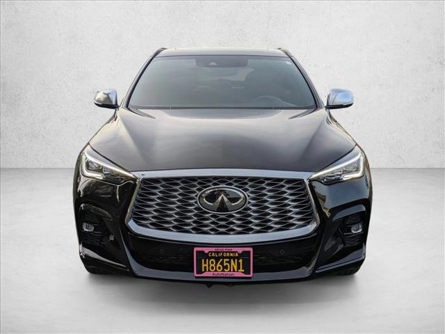 Used 2023 INFINITI QX55 Essential w/ Accent Package image 2