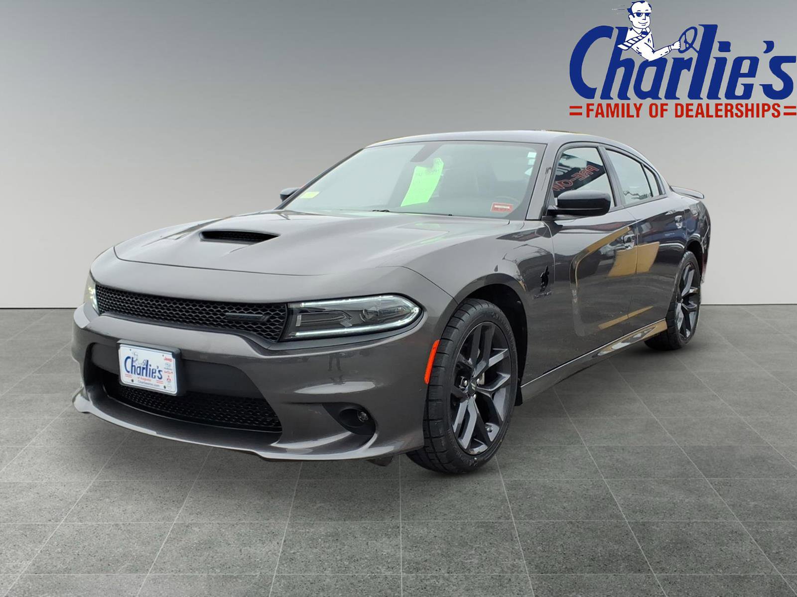 Used 2022 Dodge Charger R/T w/ Plus Group RWD image 1