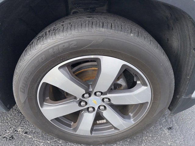 Used 2020 Chevrolet Traverse LT w/ LT Premium Package image 32