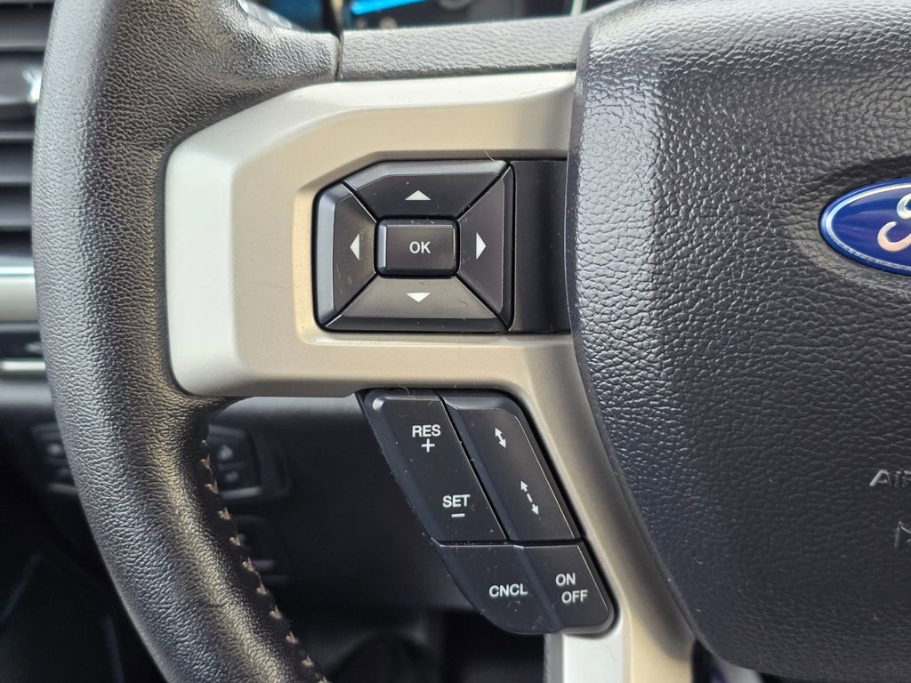 Used 2019 Ford F150 Lariat w/ Equipment Group 502A Luxury AWD/4WD image 30