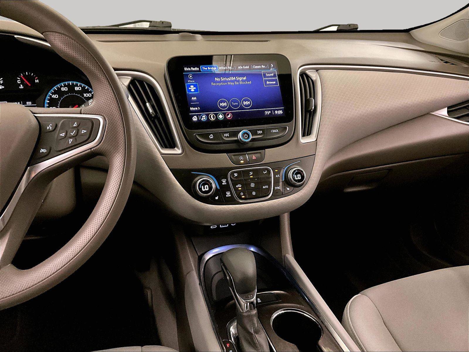 Used 2022 Chevrolet Malibu LT image 6