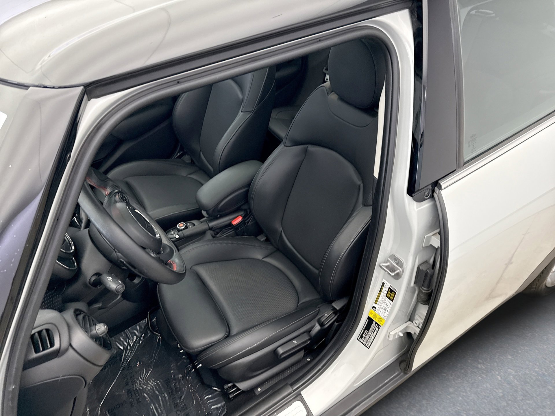 Used 2021 MINI Cooper S image 11