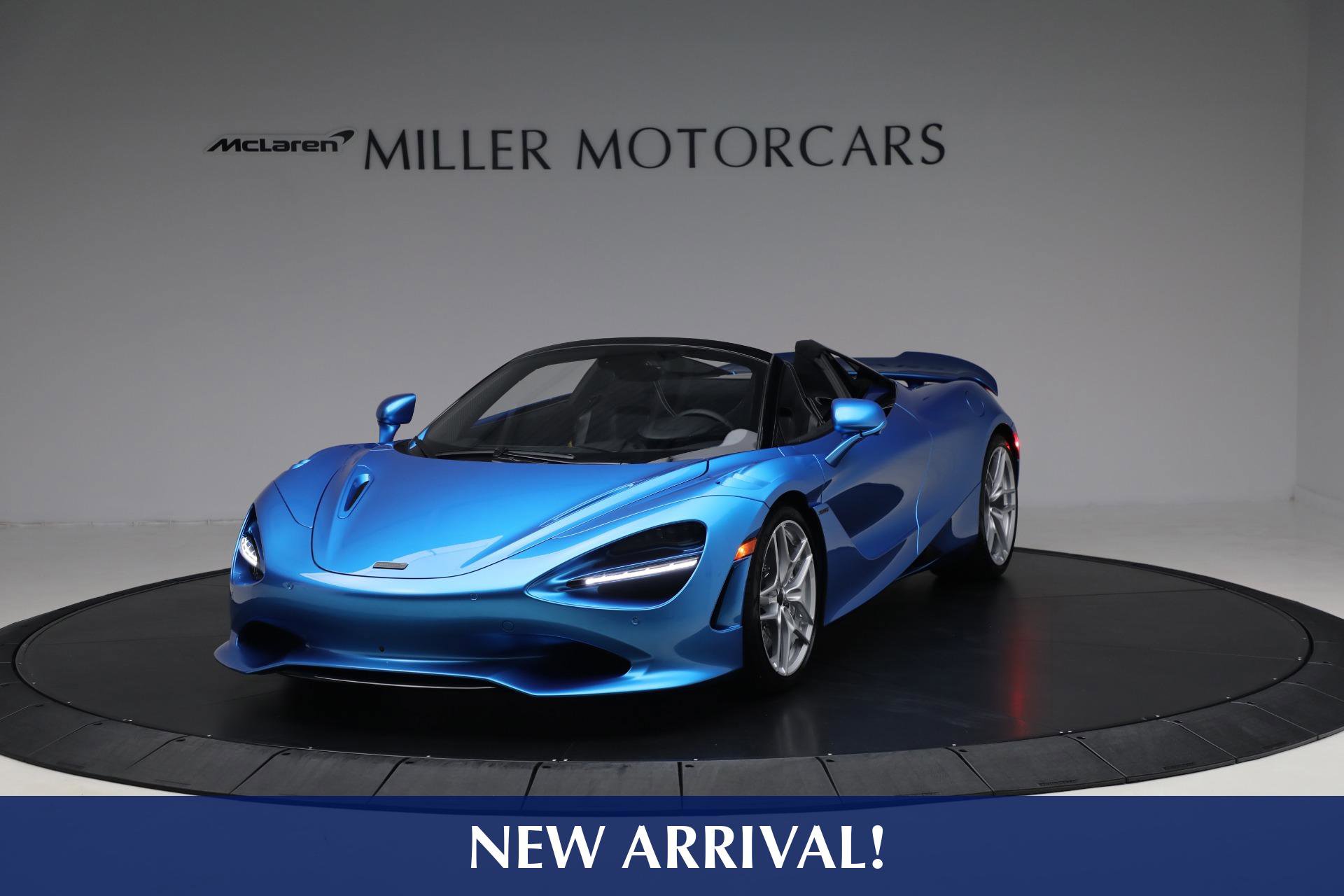 Used 2025 McLaren 750S Spider RWD image 1