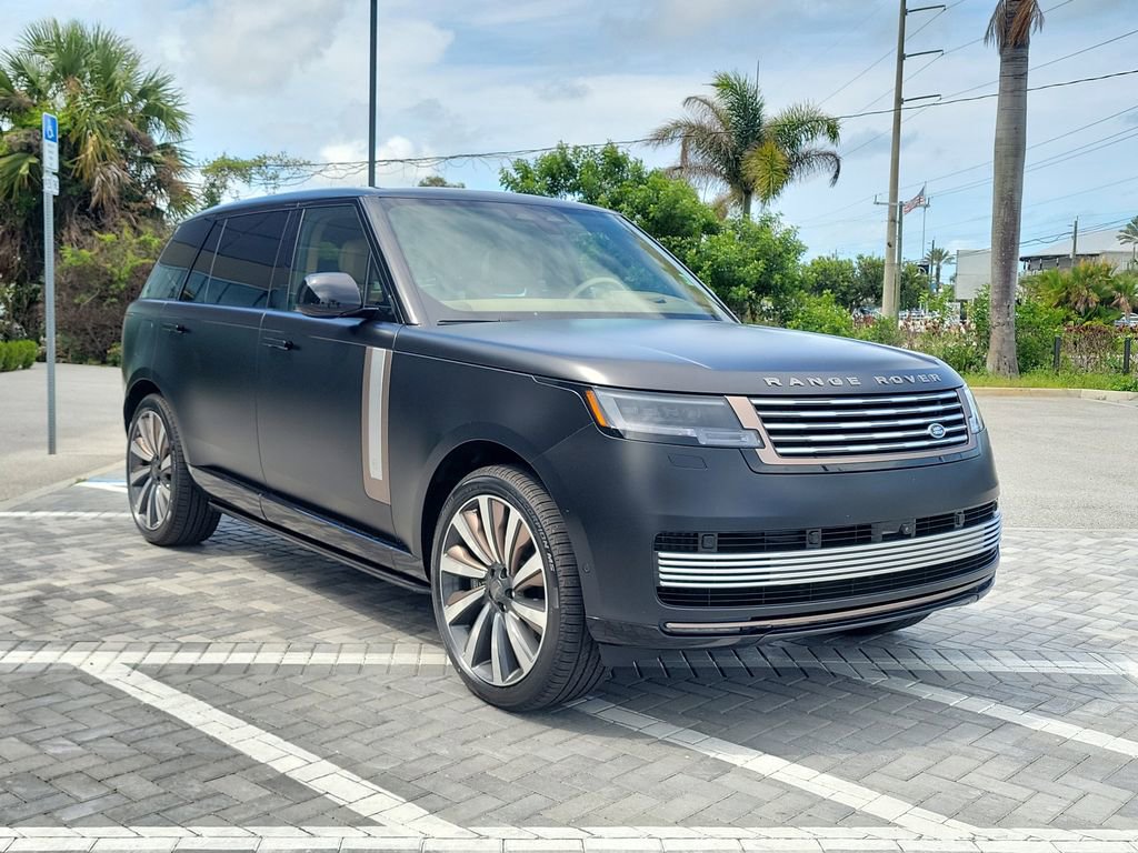 New 2026 Land Rover Range Rover SV AWD/4WD image 7