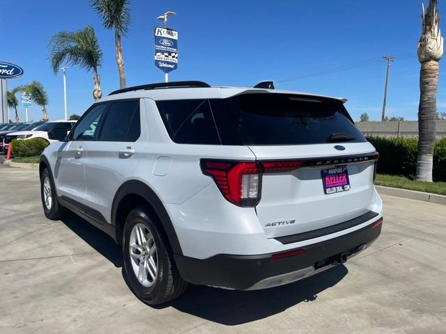 New 2026 Ford Explorer Active w/ Active Comfort Package RWD image 3