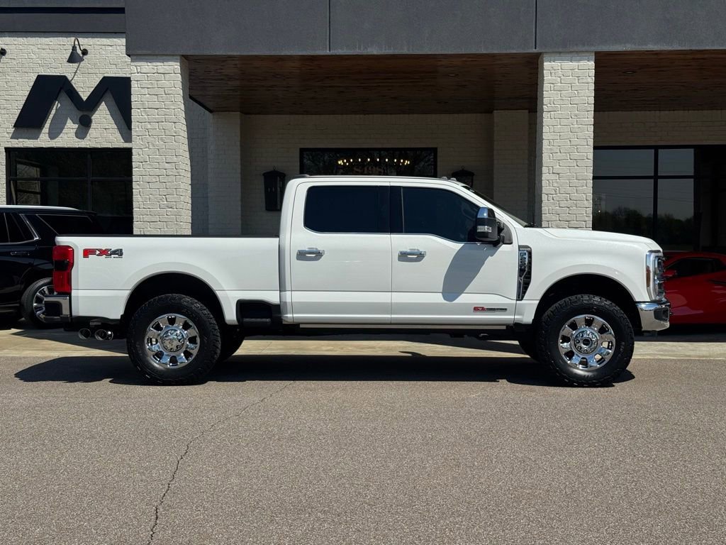 Used 2025 Ford F250 King Ranch w/ Chrome Package image 17