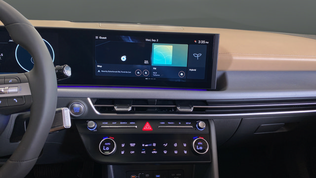 New 2026 Hyundai Sonata Limited FWD image 14
