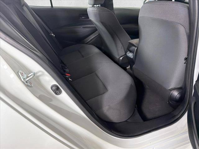 Used 2024 Toyota Corolla LE FWD image 15