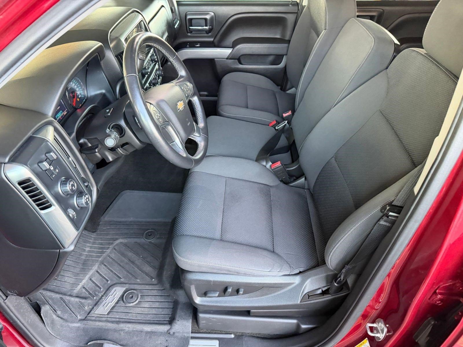 Used 2018 Chevrolet Silverado 1500 LT w/ All Star Edition image 4