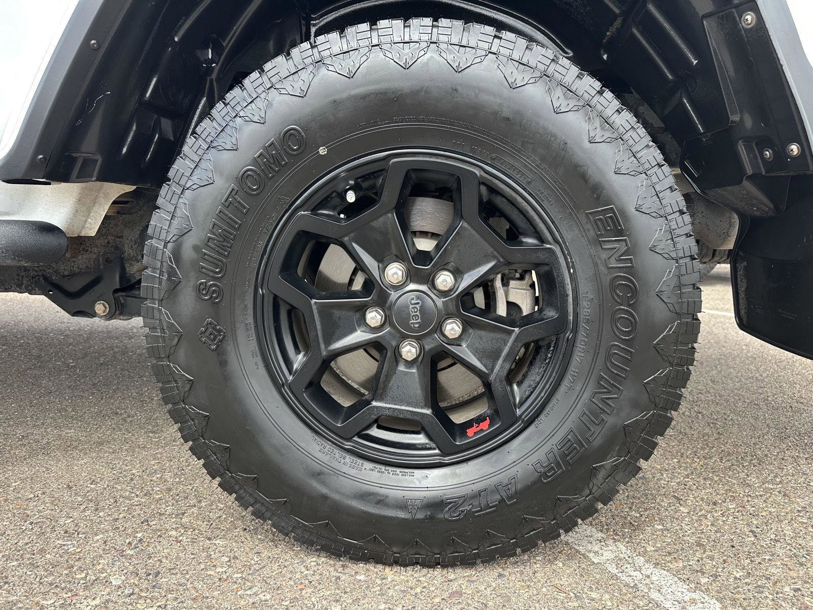 Used 2020 Jeep Gladiator Rubicon AWD/4WD image 34