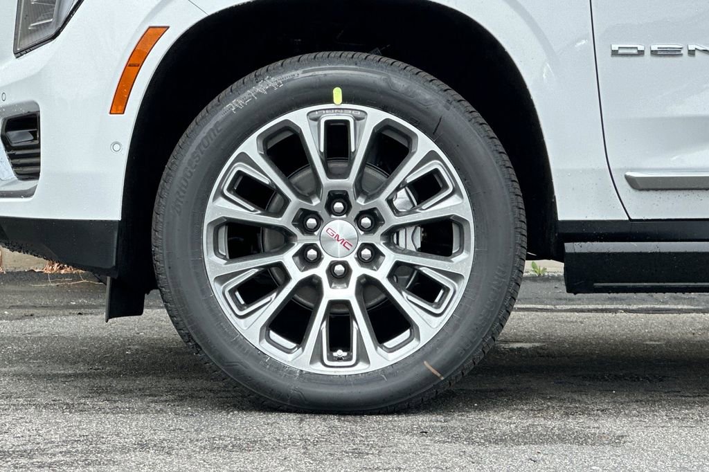 New 2026 GMC Yukon XL Denali w/ Denali Reserve Package AWD/4WD image 29