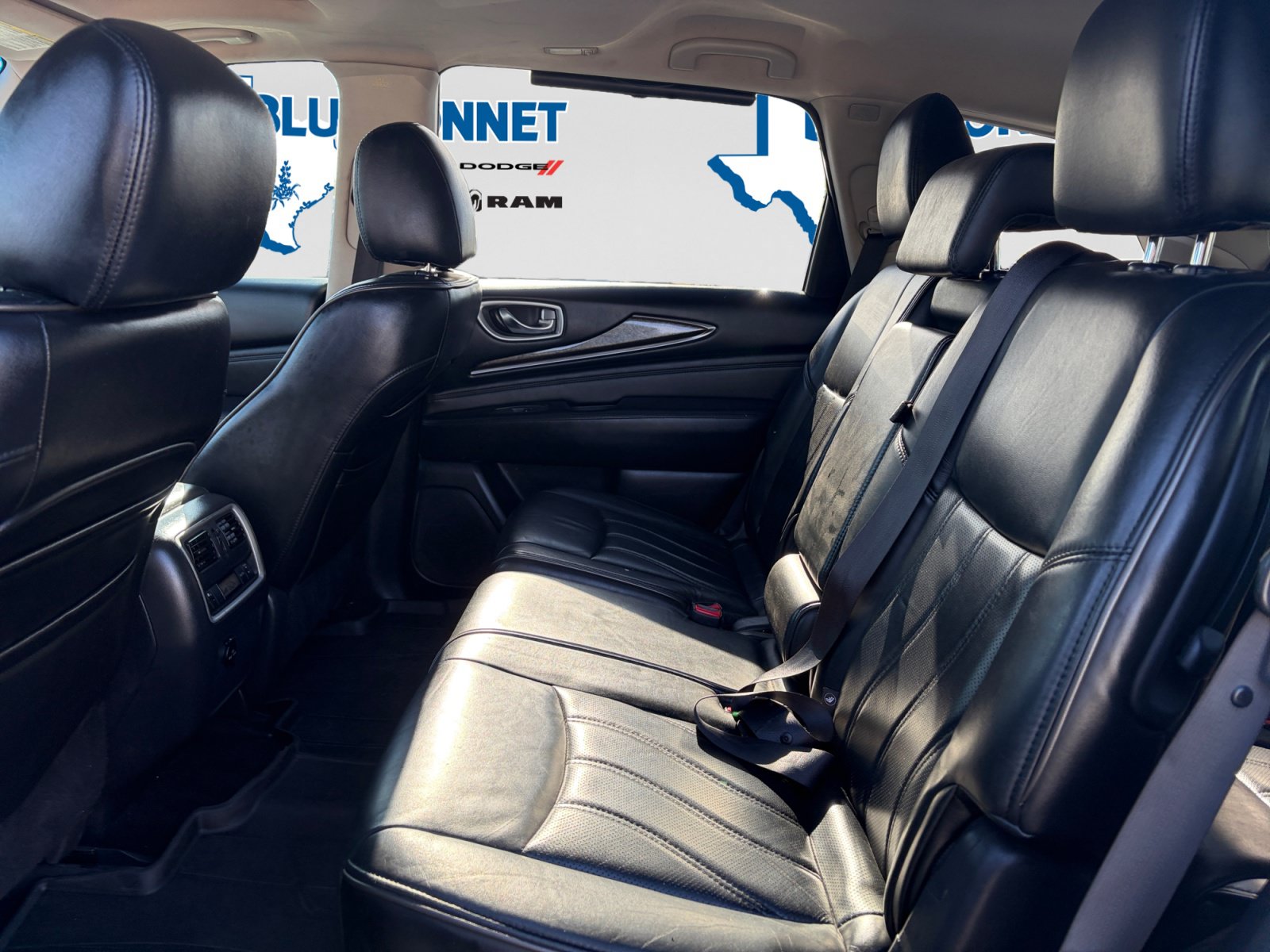 Used 2015 INFINITI QX60 FWD w/ Driver Assistance Package image 20