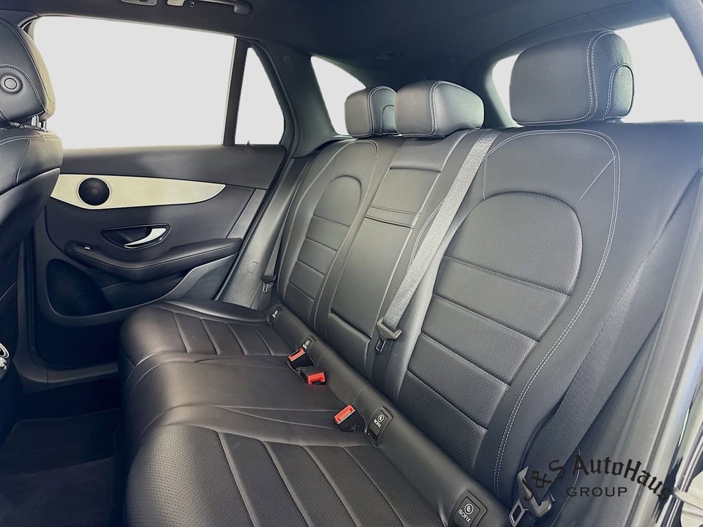 Used 2022 Mercedes-Benz GLC 300 GLC 300 image 26