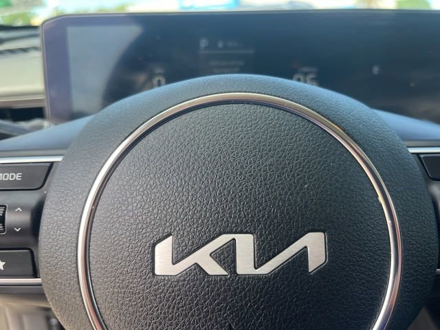 Used 2025 Kia K5 LXS image 29