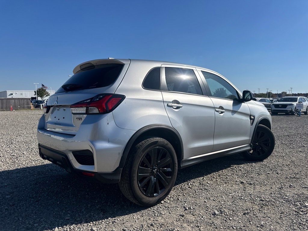 Used 2024 Mitsubishi Outlander Sport LE AWD/4WD image 11