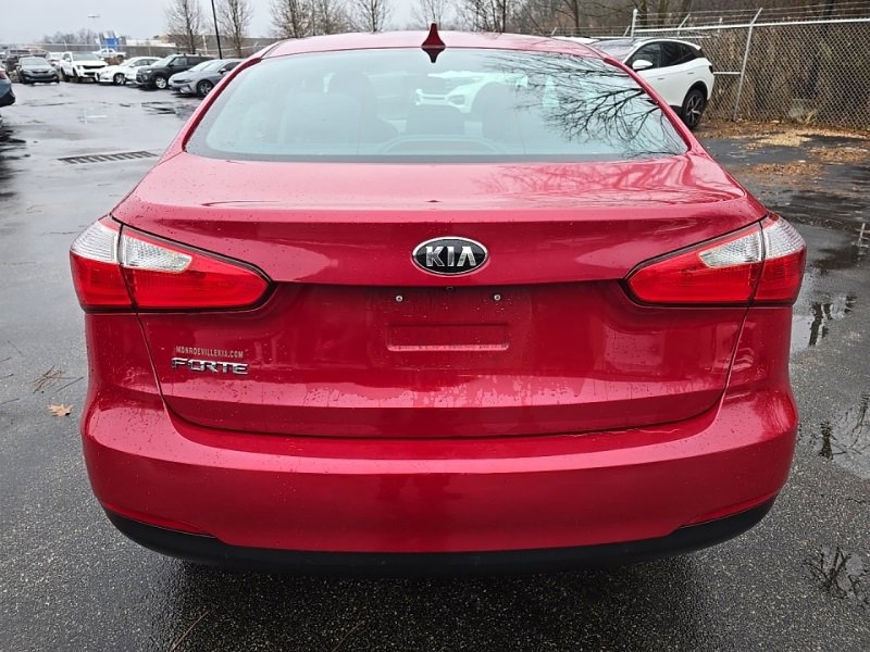 Used 2016 Kia Forte LX w/ LX Popular Package image 6