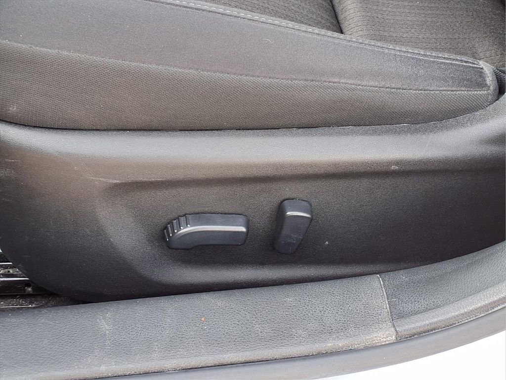 Used 2024 Nissan Altima 2.5 SV FWD image 21