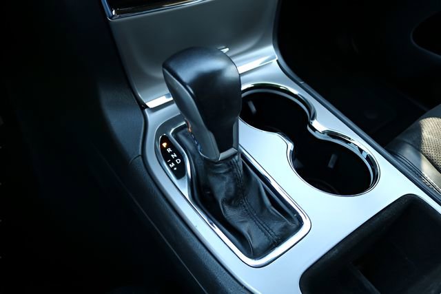 Used 2021 Jeep Grand Cherokee Laredo X image 24