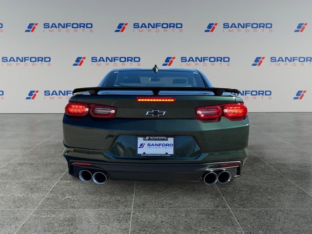 Used 2020 Chevrolet Camaro LT RWD image 4