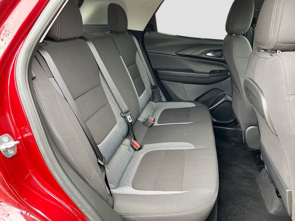 Used 2023 Chevrolet TrailBlazer LT image 30