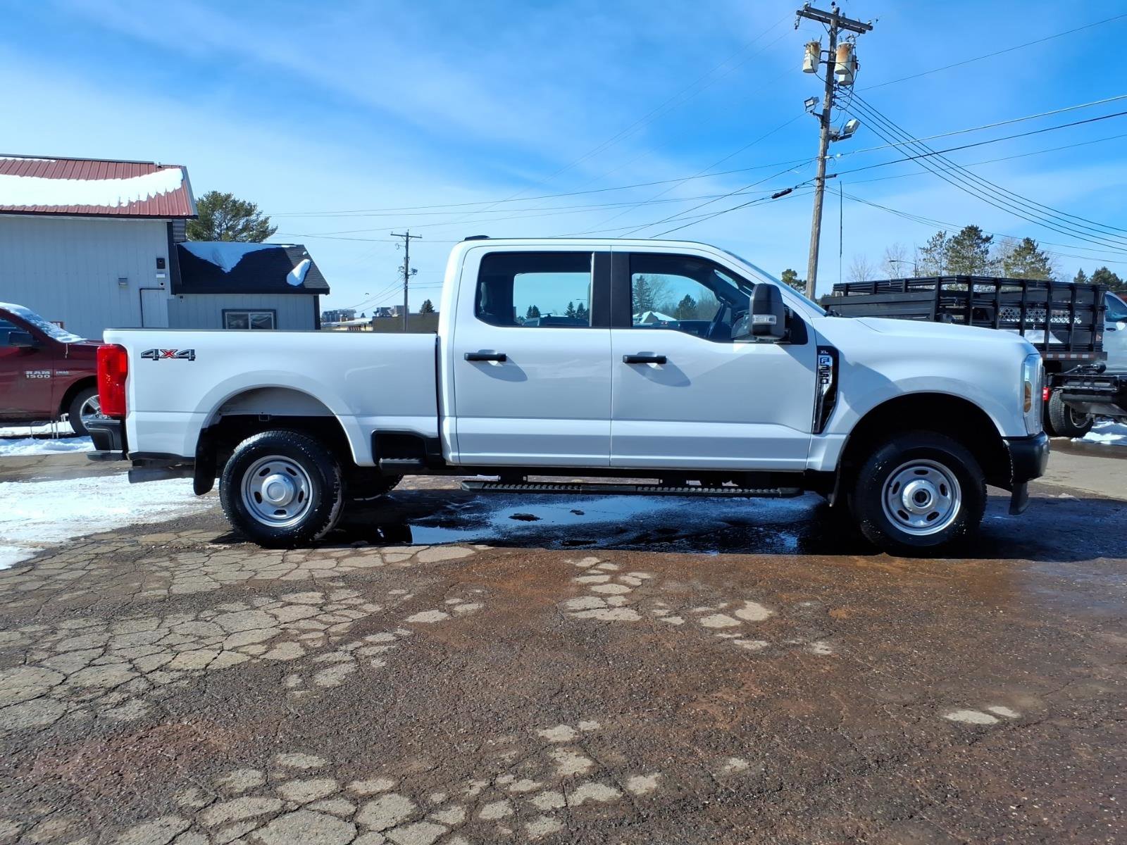 Used 2024 Ford F350 XL image 7