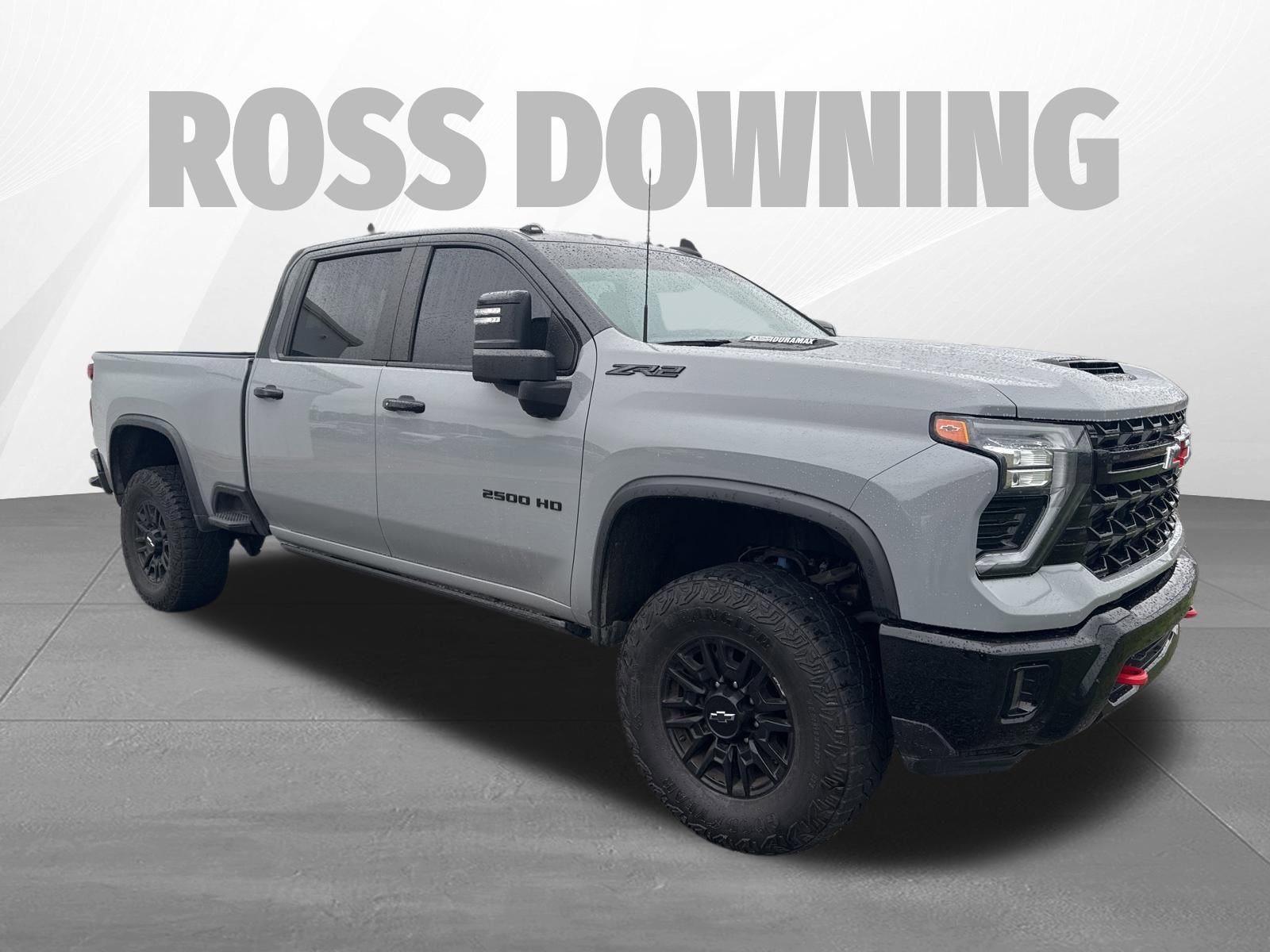 Used 2024 Chevrolet Silverado 2500 ZR2 w/ Technology Package AWD/4WD image 3