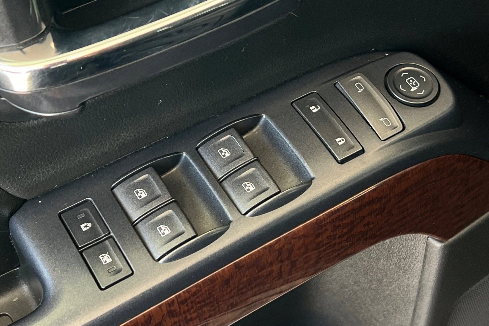 Used 2014 GMC Sierra 1500 SLE w/ SLE Value Package image 12