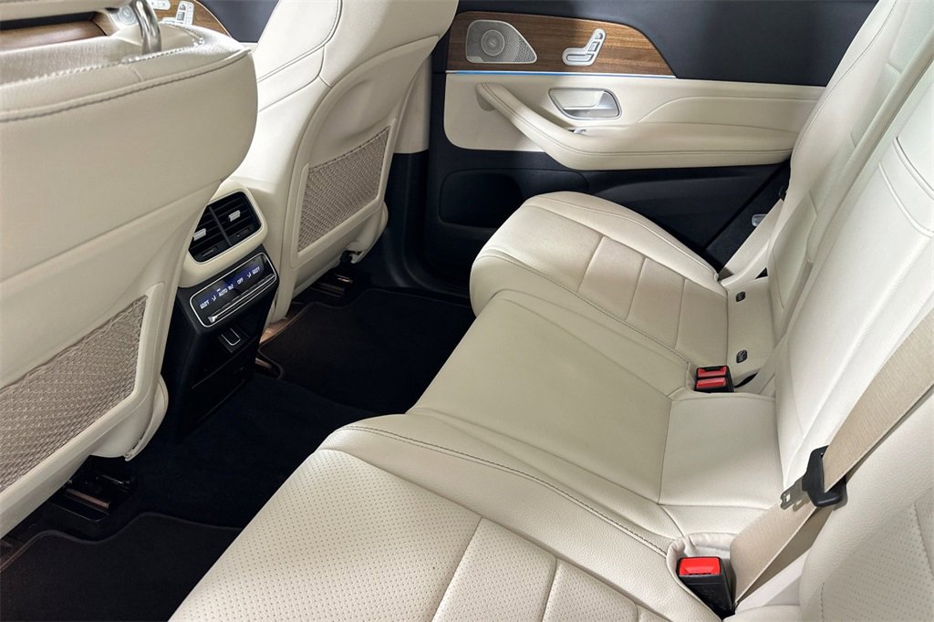 Certified 2023 Mercedes-Benz GLS 450 4MATIC image 13