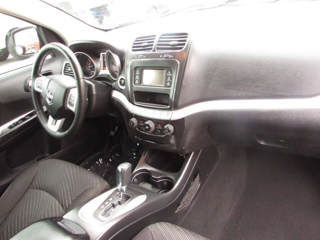 Used 2013 Dodge Journey American Value Package w/ Flexible Seating Group FWD image 30