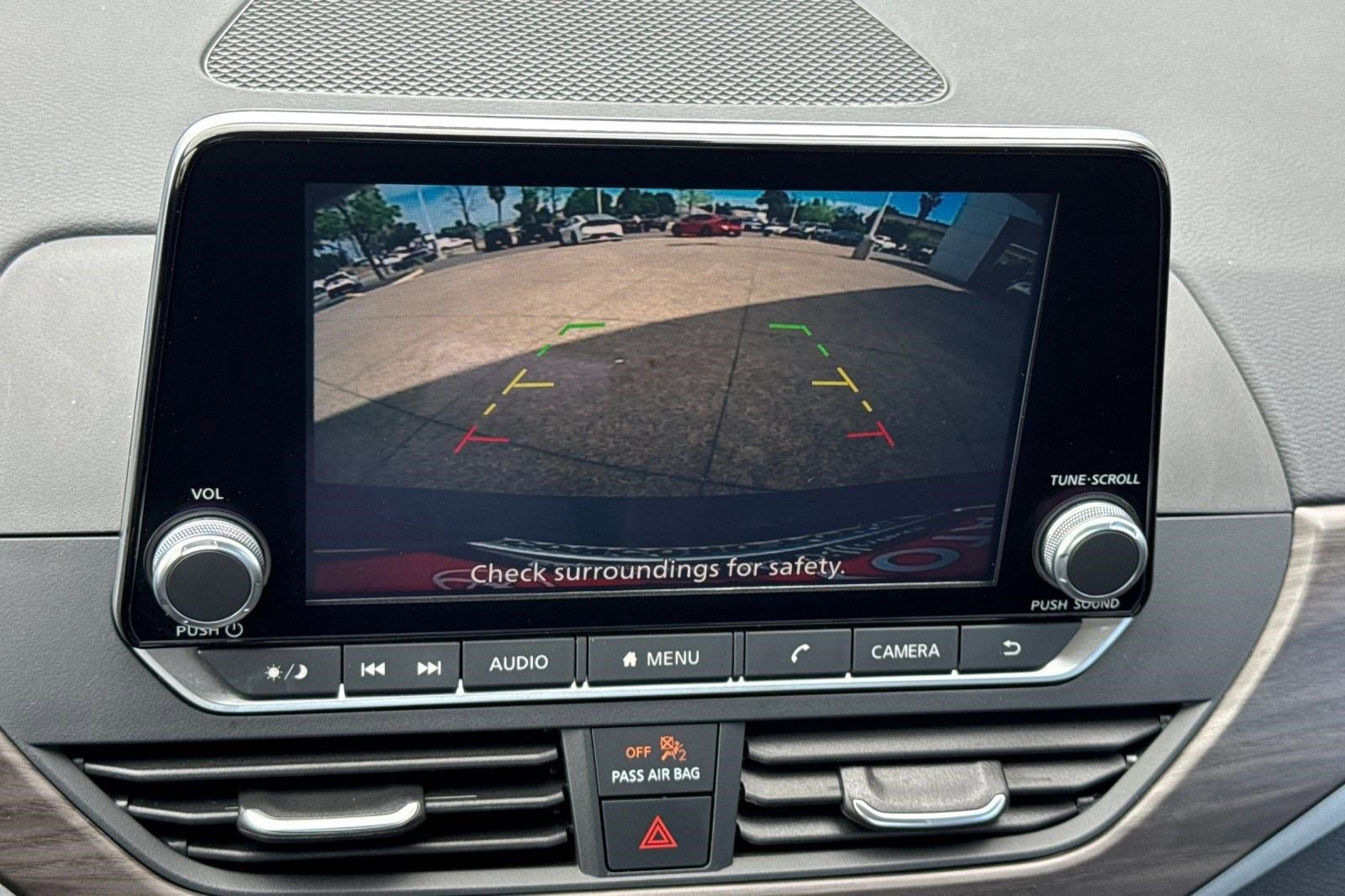 Used 2025 Nissan Altima 2.5 SV image 17