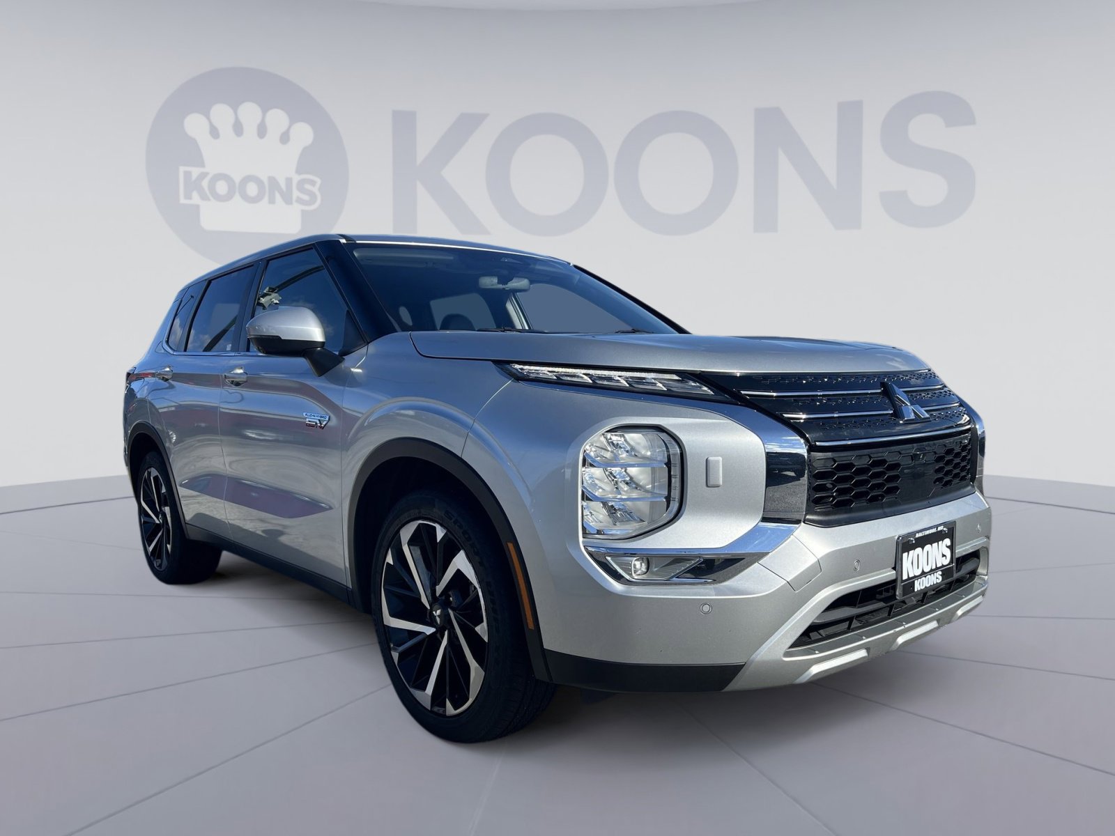 Used 2023 Mitsubishi Outlander SE image 10