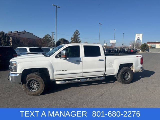 Used 2017 Chevrolet Silverado 1500 LTZ w/ Max Trailering Package AWD/4WD image 5