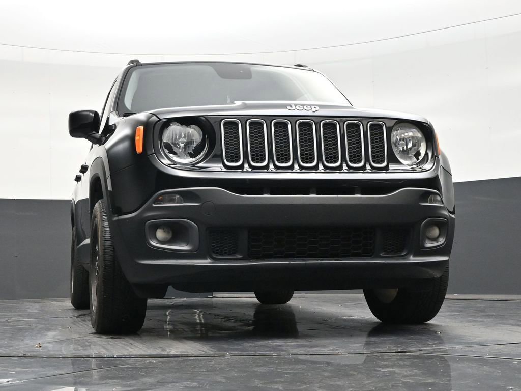 Used 2017 Jeep Renegade Latitude image 26