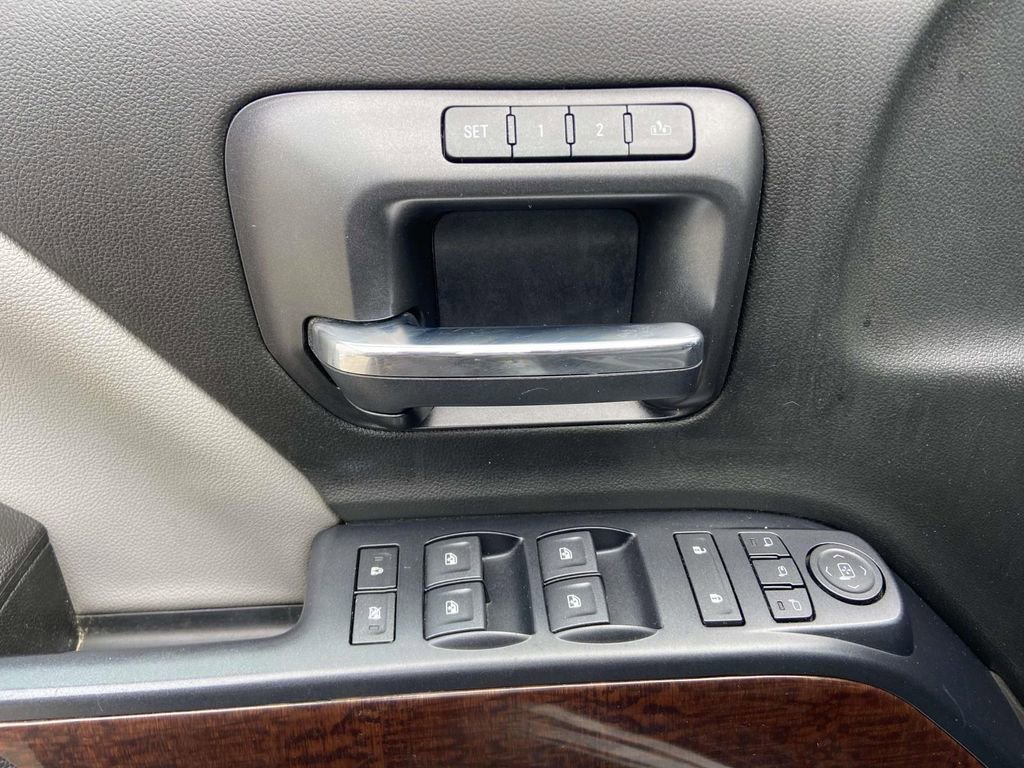 Used 2018 GMC Sierra 1500 SLT AWD/4WD image 15