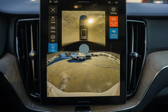 New 2026 Volvo XC60 T8 Plus image 39