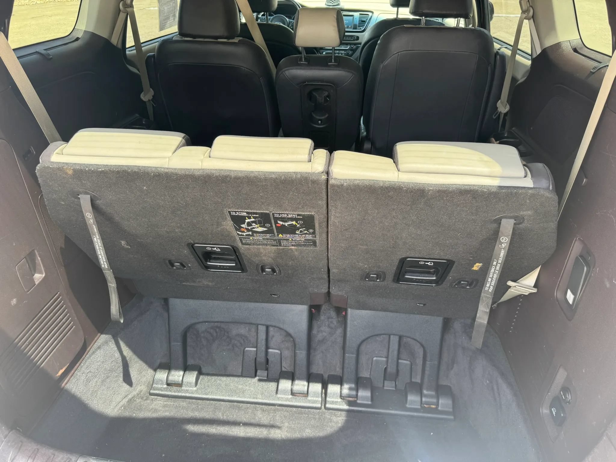 Used 2018 Kia Sedona SX Limited FWD image 27