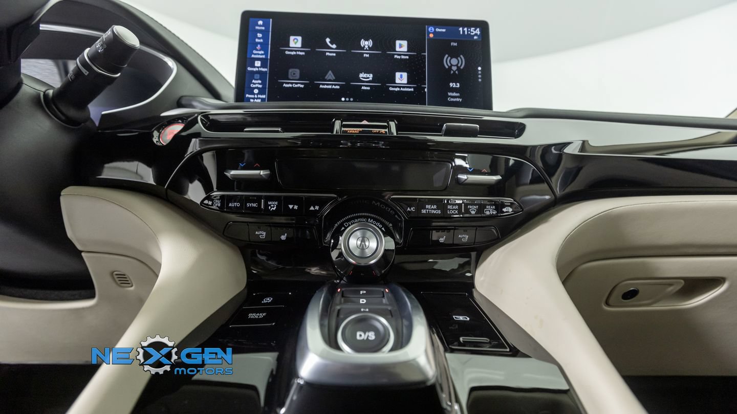 Used 2025 Acura MDX SH-AWD w/ Technology Package image 19