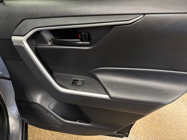 Used 2023 Toyota RAV4 LE image 24