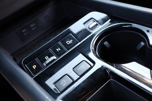 Certified 2025 Nissan Murano SV AWD/4WD image 16