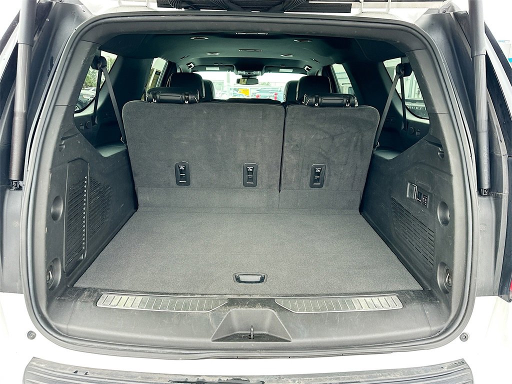 Used 2024 Chevrolet Suburban Premier image 26