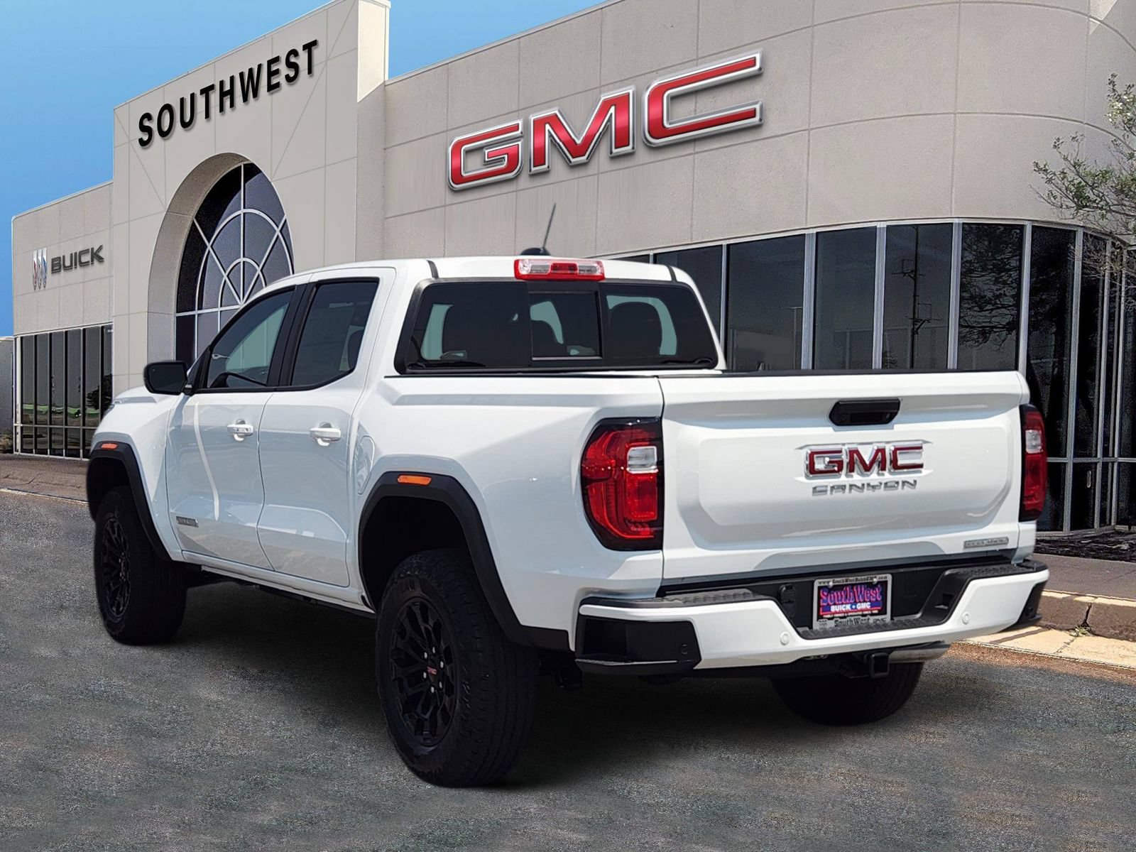 New 2026 GMC Canyon Elevation w/ Convenience Package RWD image 4