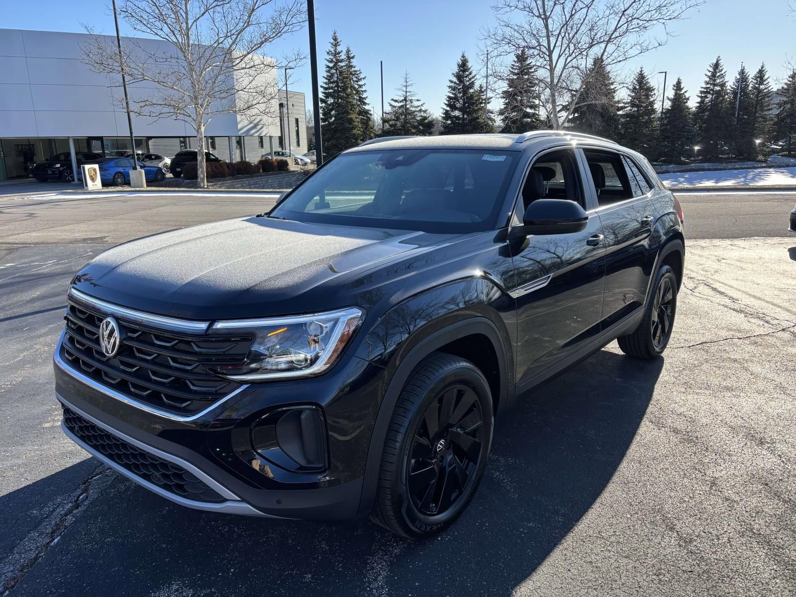 New 2026 Volkswagen Atlas Cross Sport SE image 3
