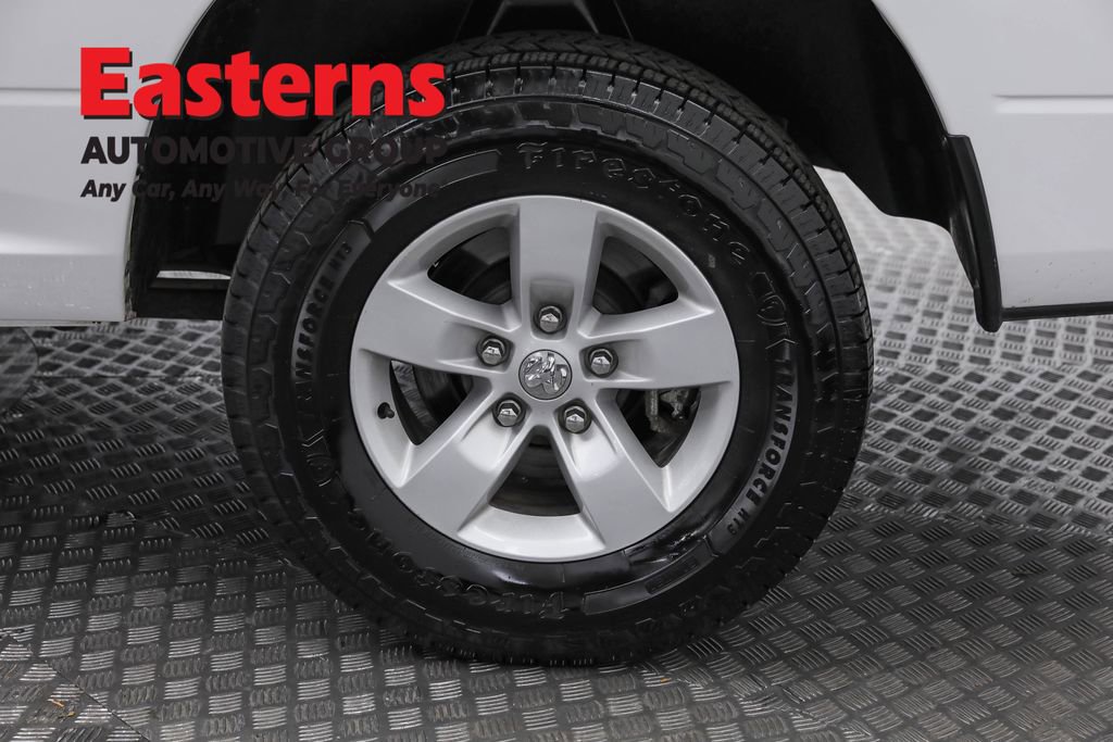 Used 2024 RAM 1500 Classic SLT image 31